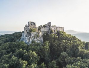 Fotografovanie dronom na hrade Gýmeš